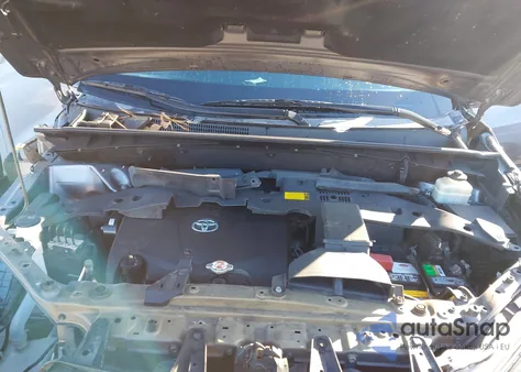 2018 Toyota Highlander Limited z USA, uszkodzony, nr VIN 5TDDZRFH9JS807141